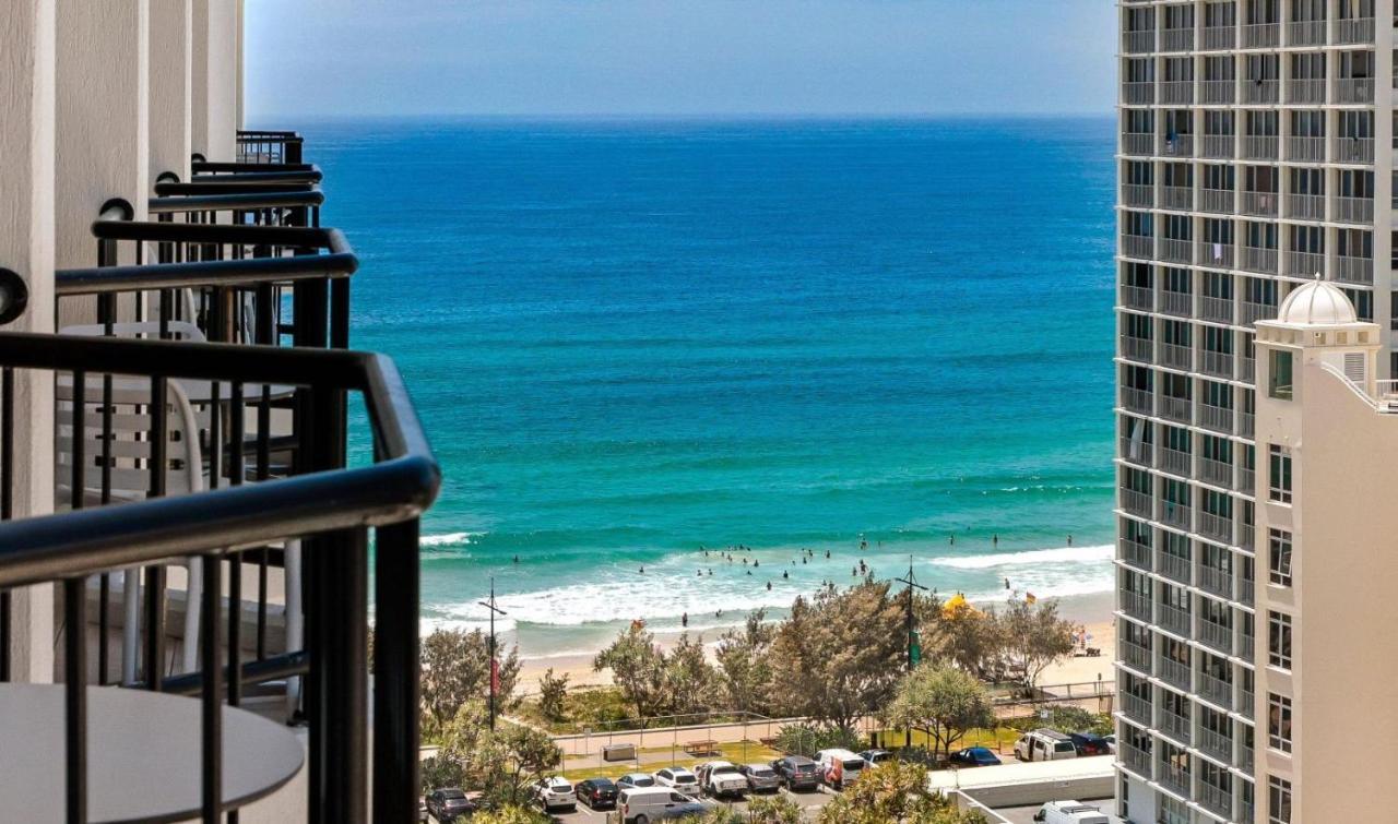 Hotel Apartments On 22 View Avenue, Surfers Paradise Гоулд Коуст Екстериор снимка