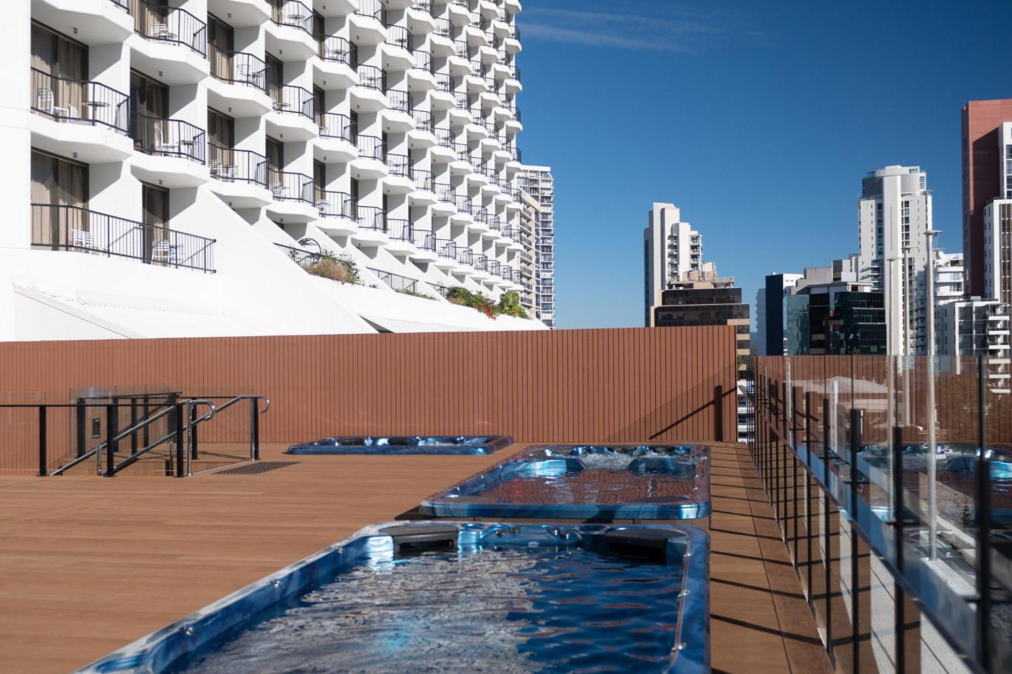 Hotel Apartments On 22 View Avenue, Surfers Paradise Гоулд Коуст Екстериор снимка