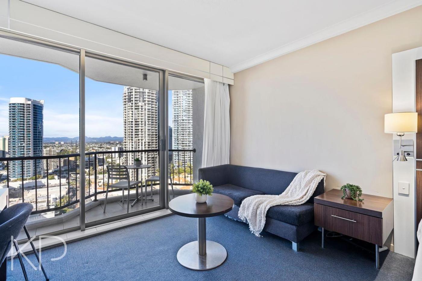 Hotel Apartments On 22 View Avenue, Surfers Paradise Гоулд Коуст Екстериор снимка